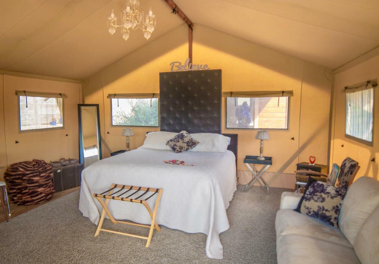 Country Retreat Glamping Hotell New Plymouth Exteriör bild